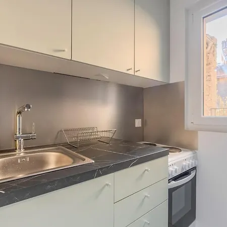 Le Apartman *